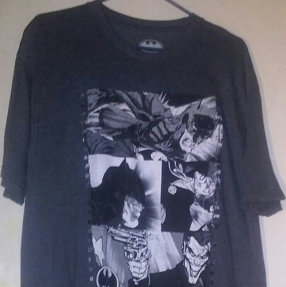 Batman™ T-Shirt with Batman and the Joker